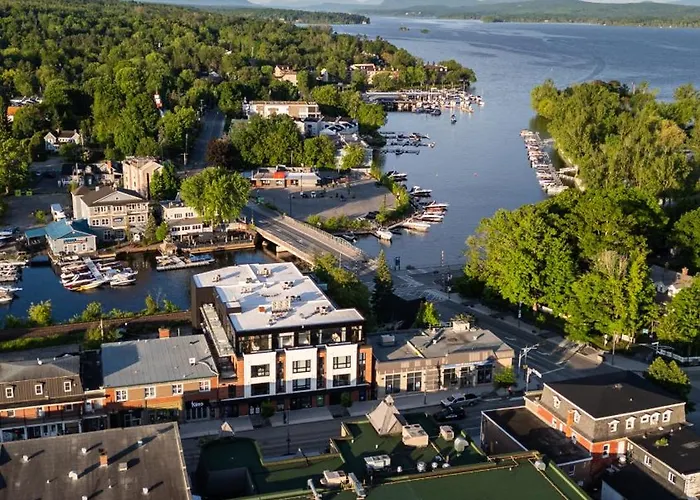 Hôtel Expérience - Quartier Des Marinas Magog
